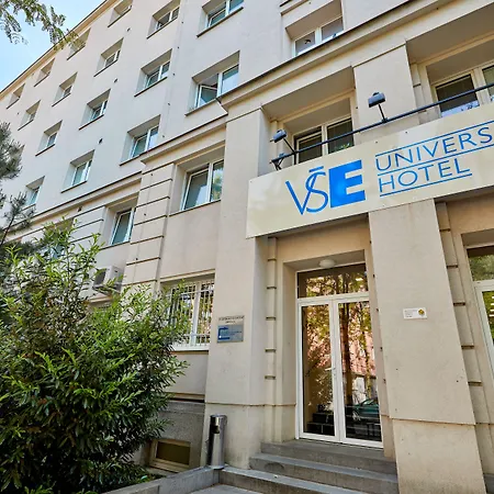 מלון University Hotel 2*