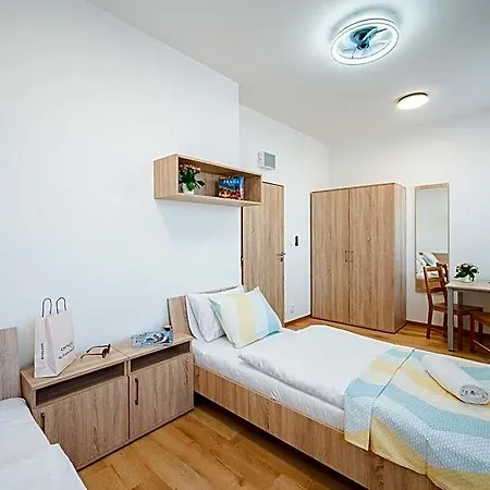 University Hotel Hotel 2*