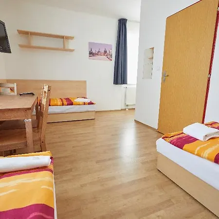 University Hotel Hotel 2*