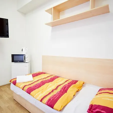 University Hotel 2* Prague