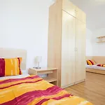 Szálloda University Hotel 2*
