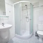 University Hotel Szálloda 2*