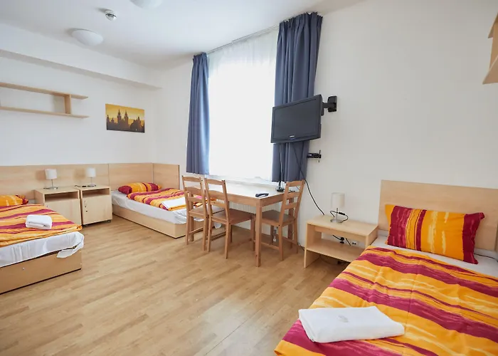 Szálloda University Hotel 2*